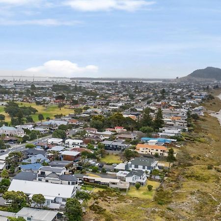 Villa 3 Bed At The Mount Close To Bayfair Shopping Mall à Mount Maunganui Extérieur photo