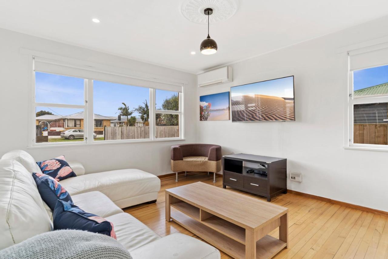 Villa 3 Bed At The Mount Close To Bayfair Shopping Mall à Mount Maunganui Extérieur photo