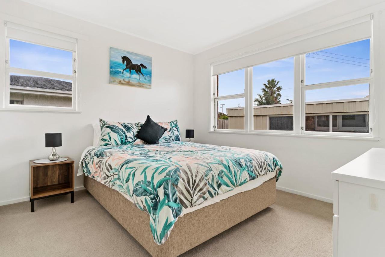 Villa 3 Bed At The Mount Close To Bayfair Shopping Mall à Mount Maunganui Extérieur photo